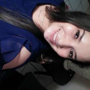 Meet your Posher, Iris