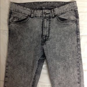 💀FINAL SALE💀 Grey Acid Wash Jeans