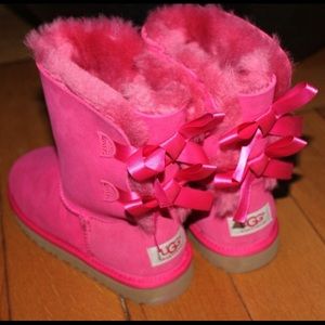 Brand new pink uggs