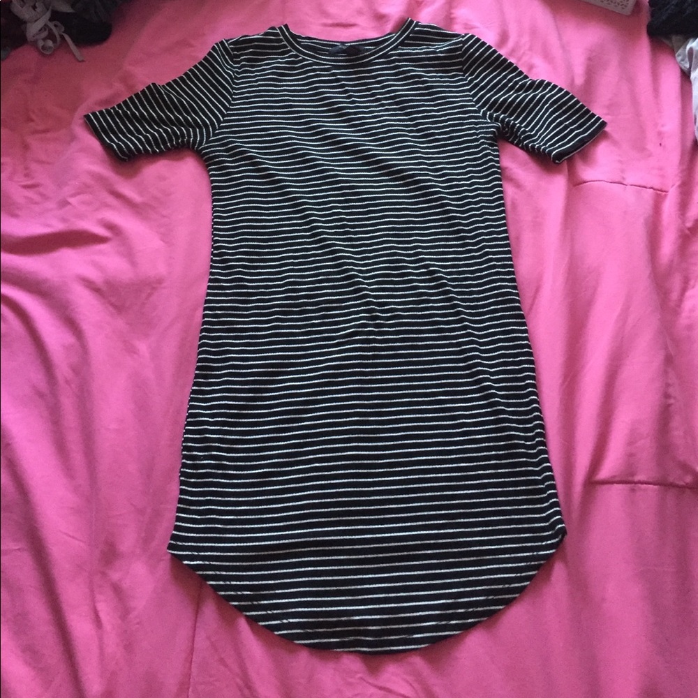 Black and white stripe body con dress