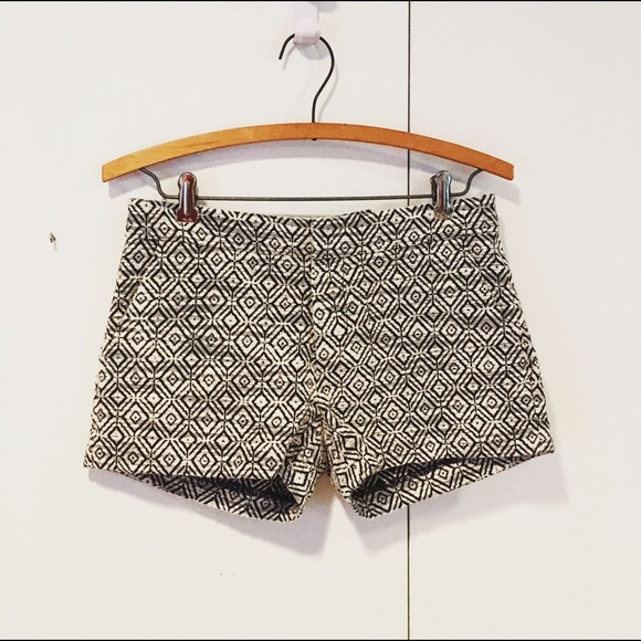 Banana Republic Pants - Banana Republic Diamond Shorts