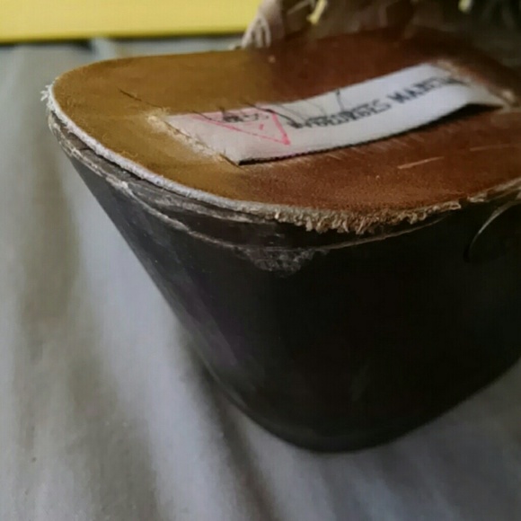 Vintage GUESS Leather Clogs - Picture 8 of 8