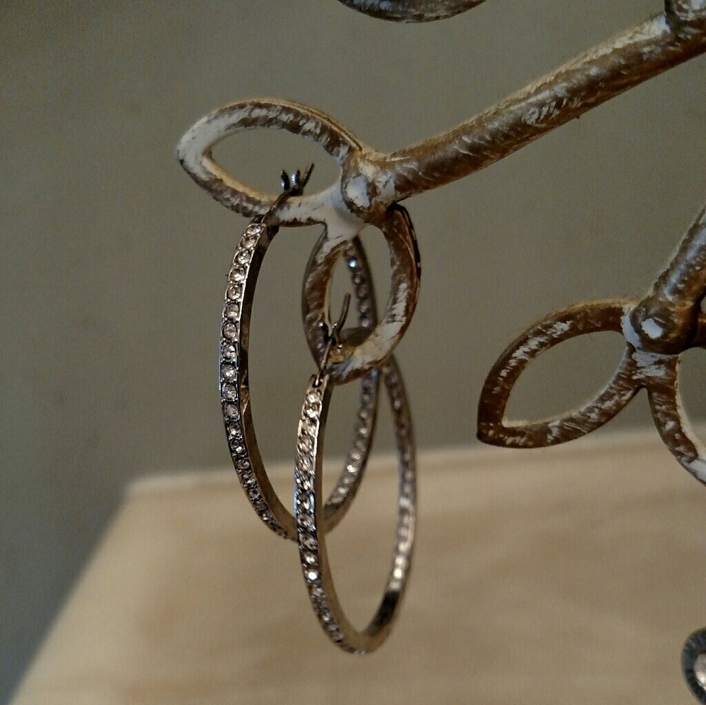 Chloe & Isabel Crystal Earrings