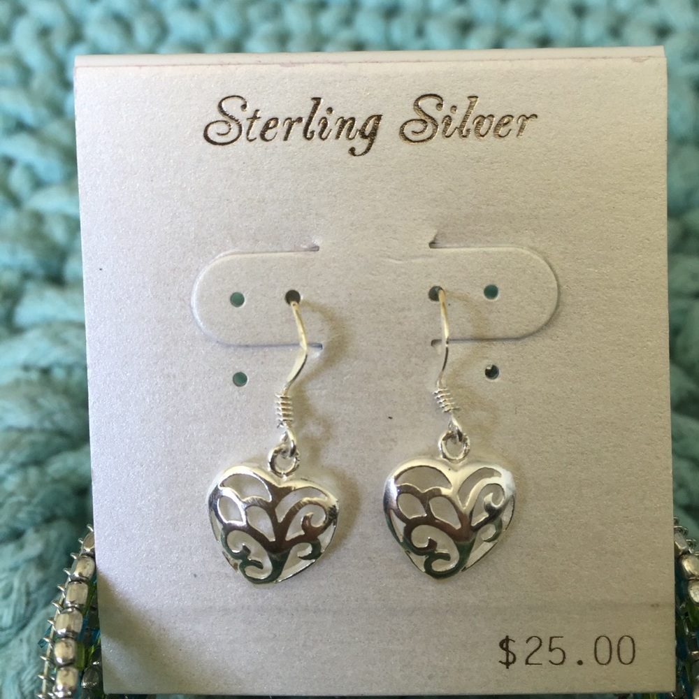 Sterling Silver earrings Filigree Hearts NWT