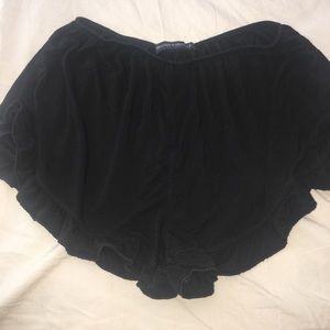 Brandy Melville Vodi Shorts