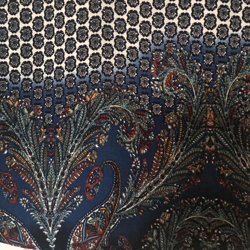 Blue Pattern Dress - Picture 3 of 5