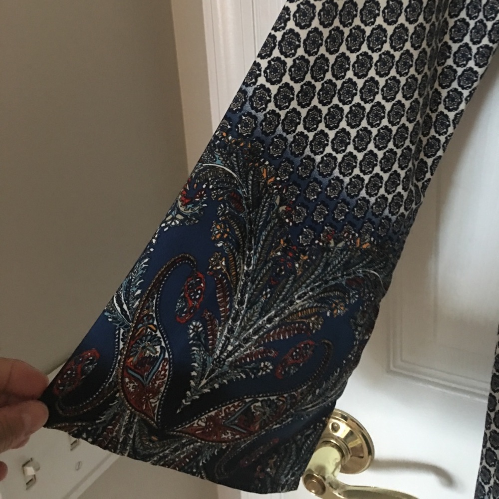 Blue Pattern Dress - Picture 4 of 5