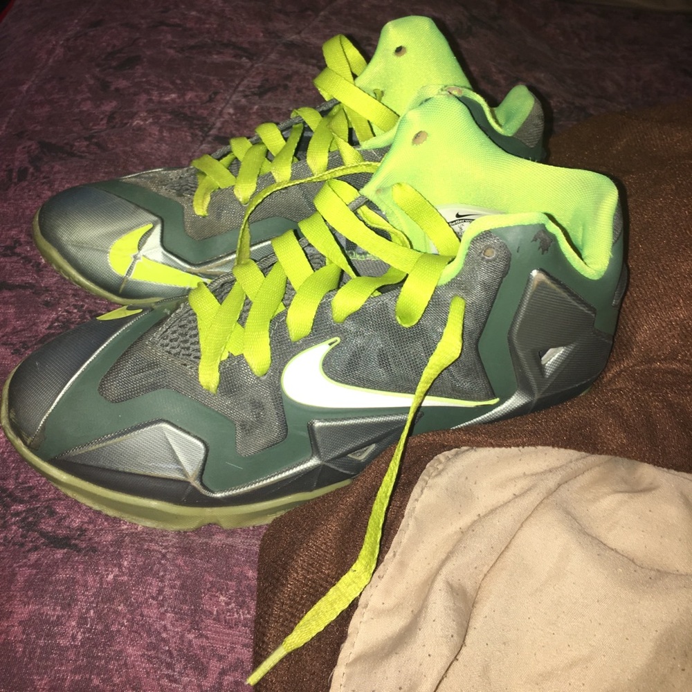 Labron 12's - Picture 2 of 2