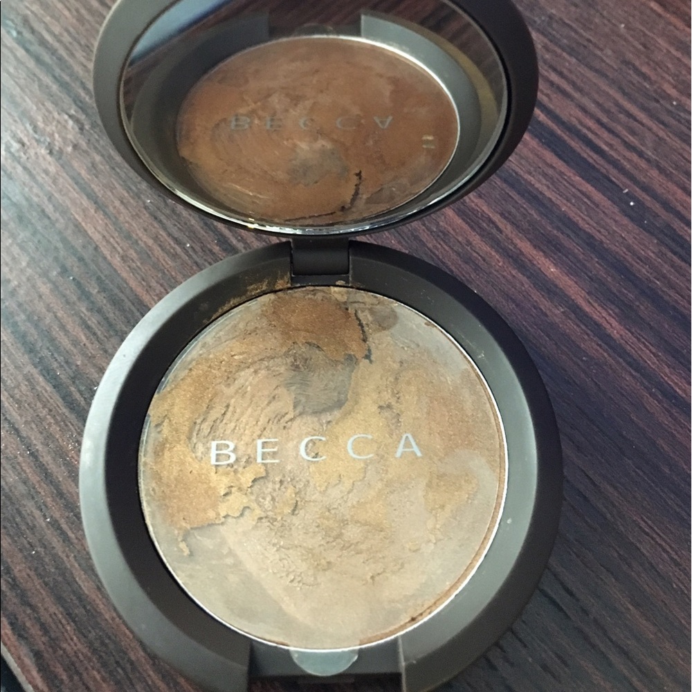 BECCA Highlighter