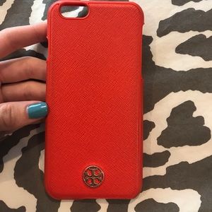 Tory Burch iPhone 6s case