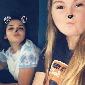 Meet your Posher, Veronica