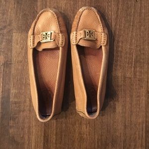 Tory burch loafers