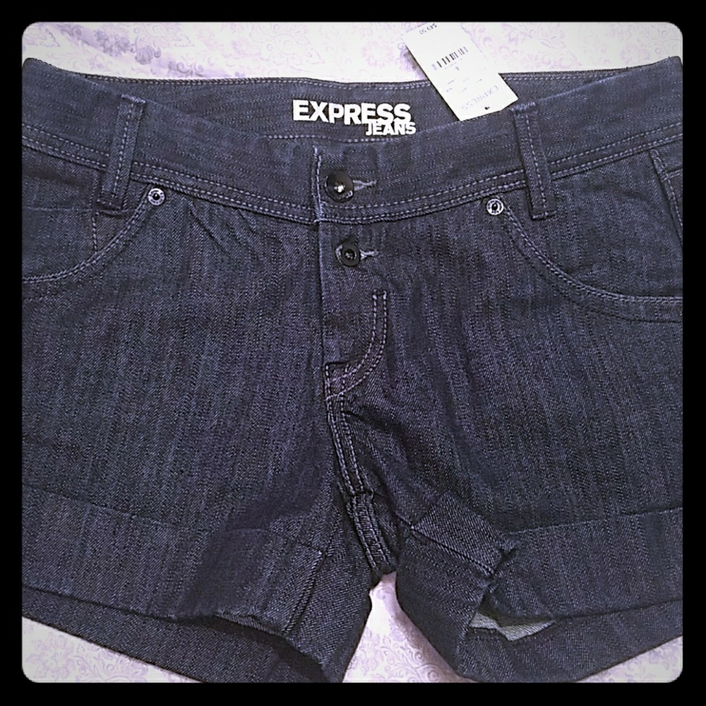EXPRESS jean shorts new with tags