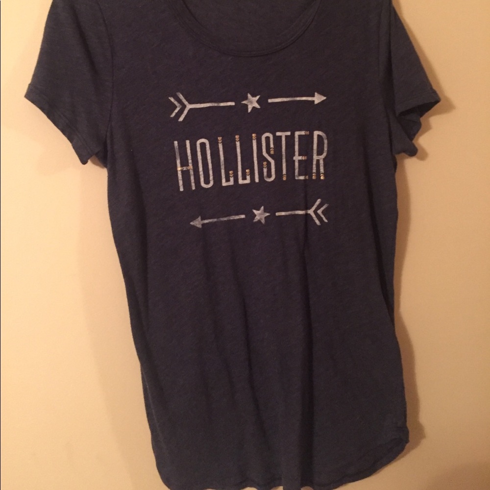 Hollister Tee