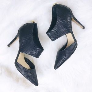 Jessica Simpson Black Snake Print Coswell Heel
