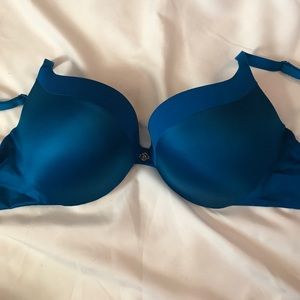 Victoria's Secret Push Up Bra 32D Blue