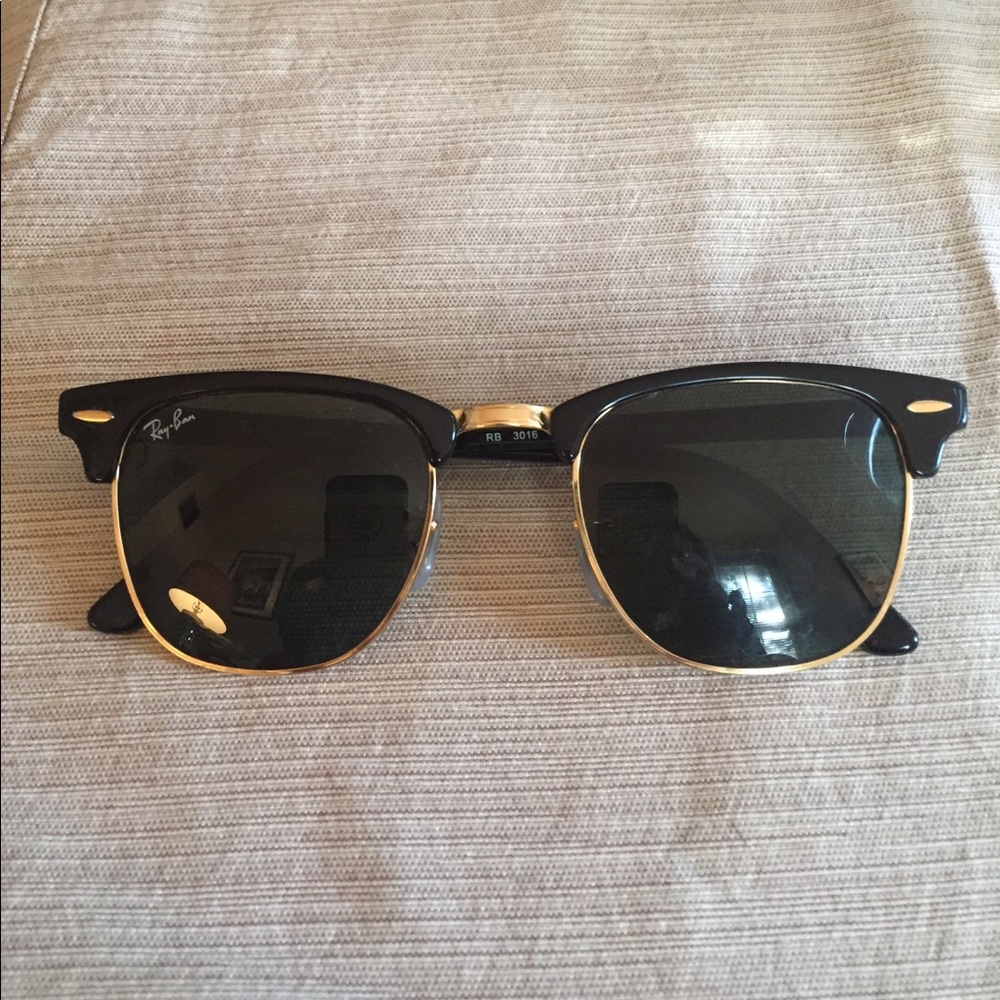 🎉SALE! Ray-Ban Clubmaster Classic Sunglasses🎉