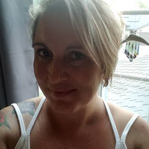 Meet your Posher, Antionette