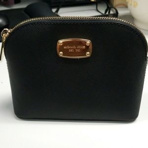Michael Kors Travel Pouch