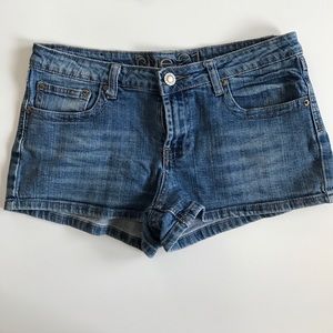 Rue 21 • Jean shorts