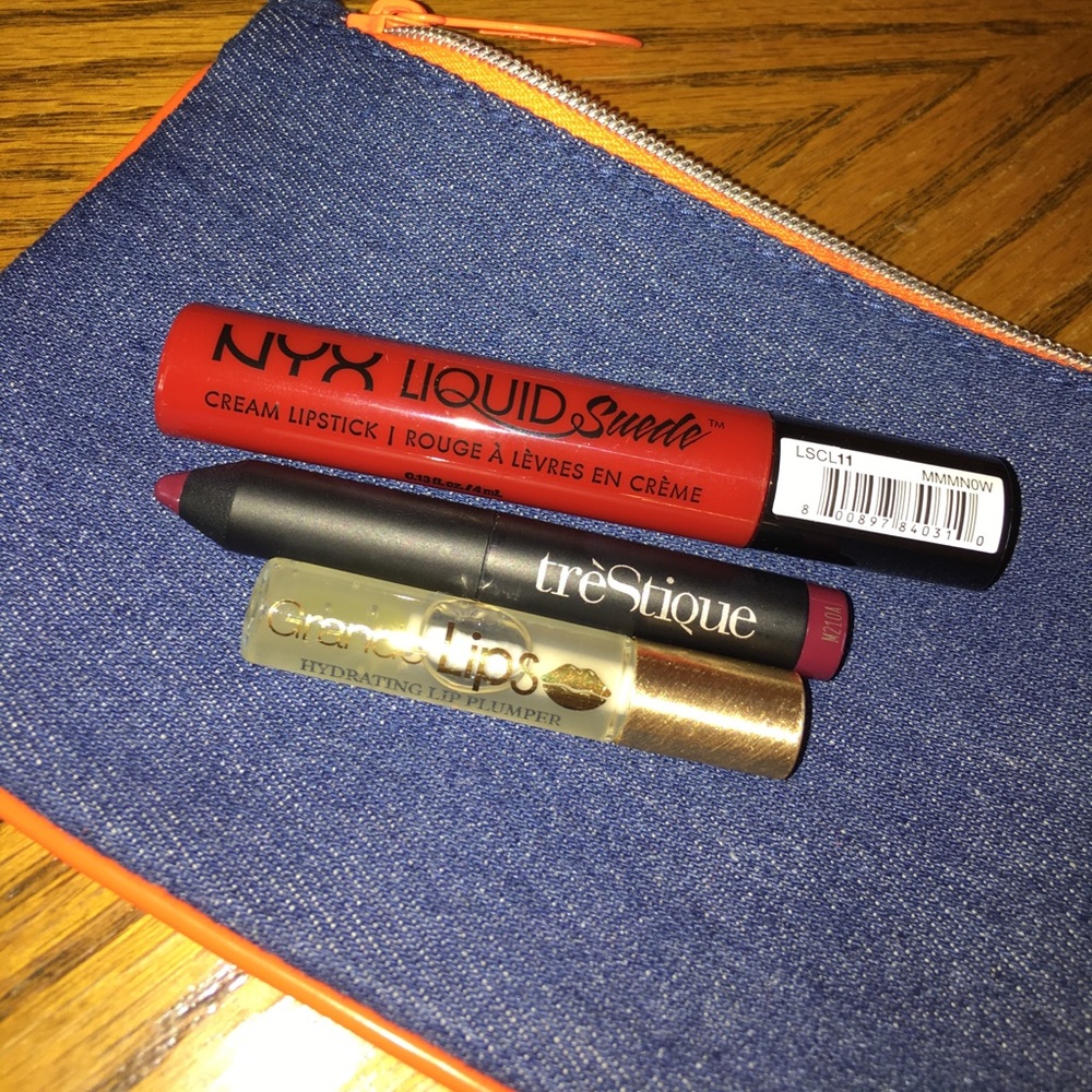 Lip color and plumper