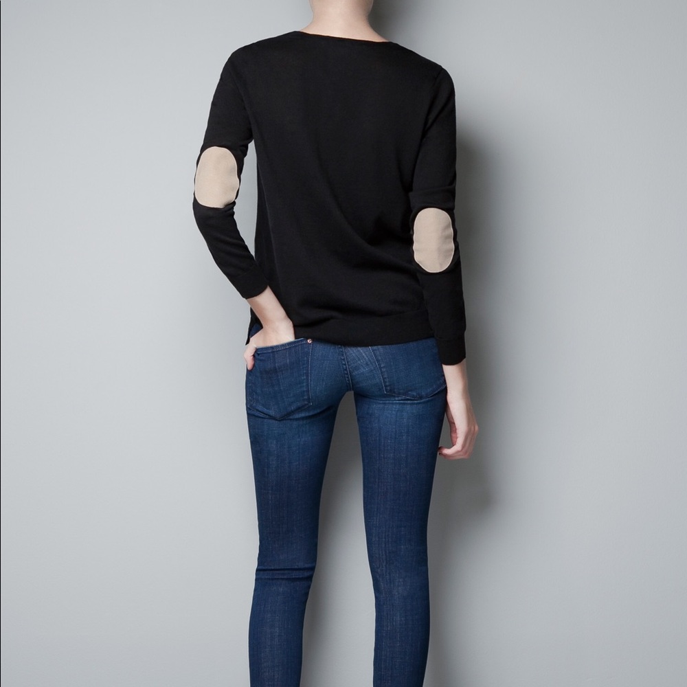 Shoulder patch cardigan