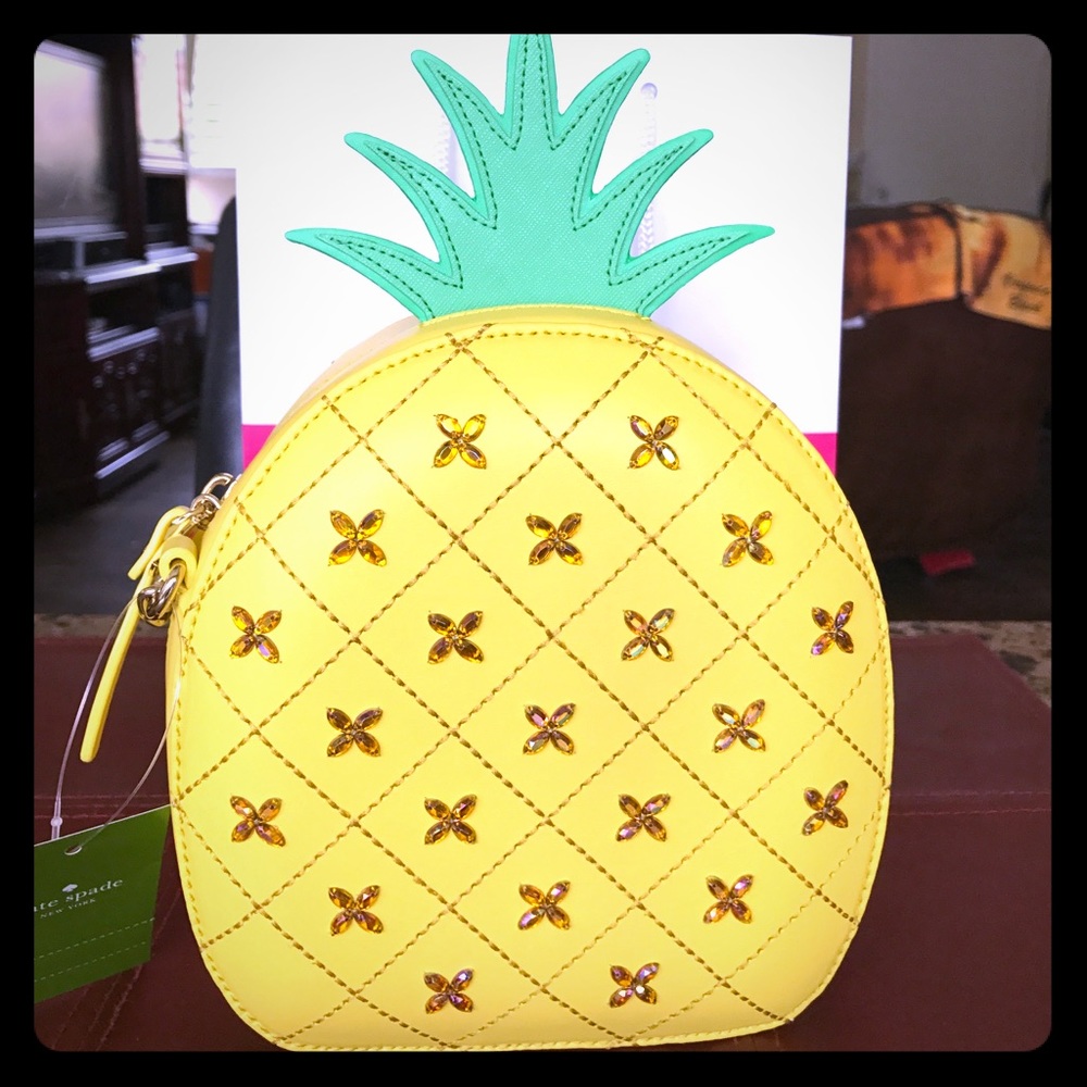 Kate Spade Pineapple Crossbody ❤️❤️🍍