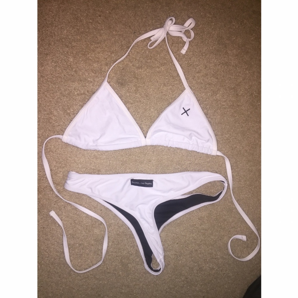 Boutine LA white and black bikini (48 hour sale)