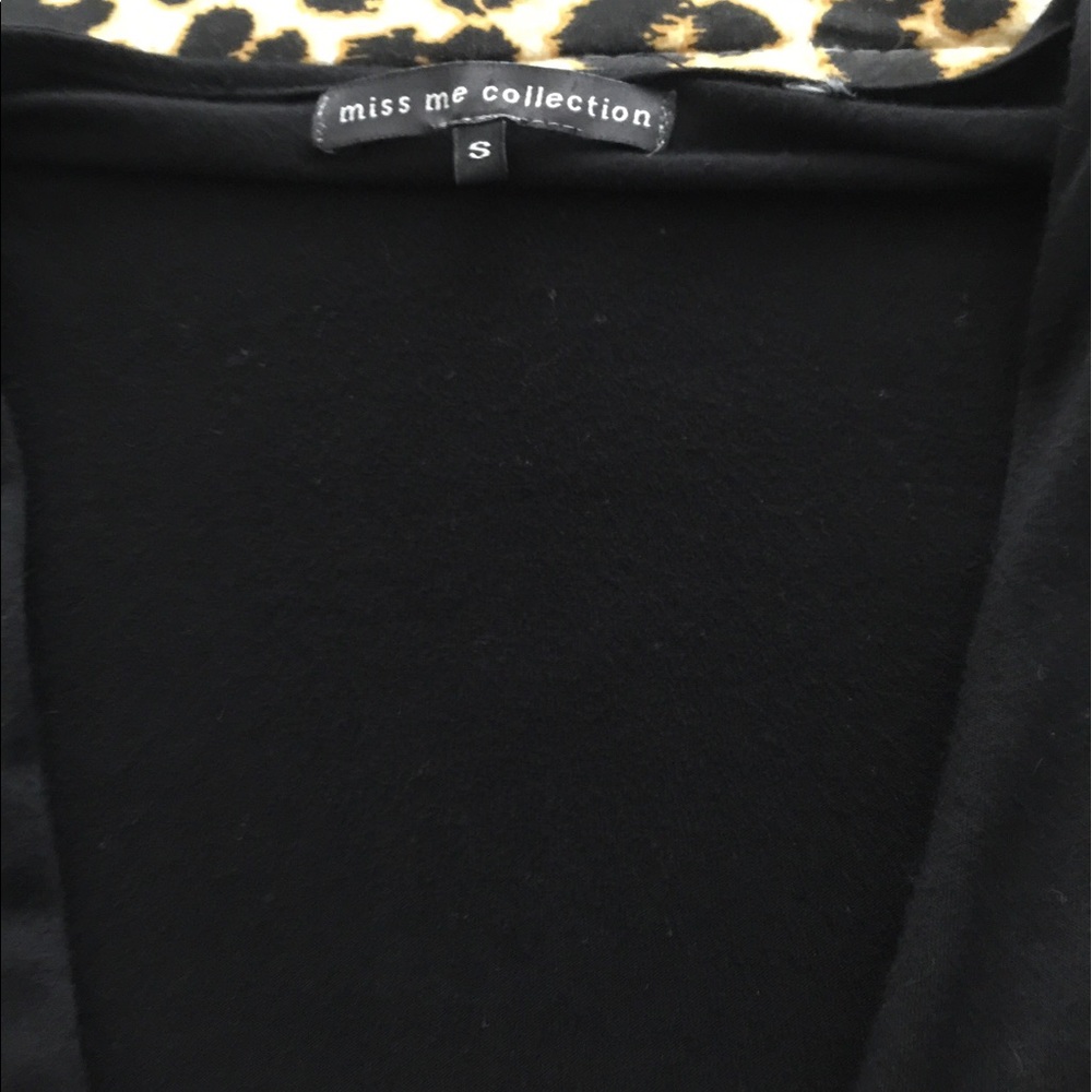 Shirt - Picture 3 of 4