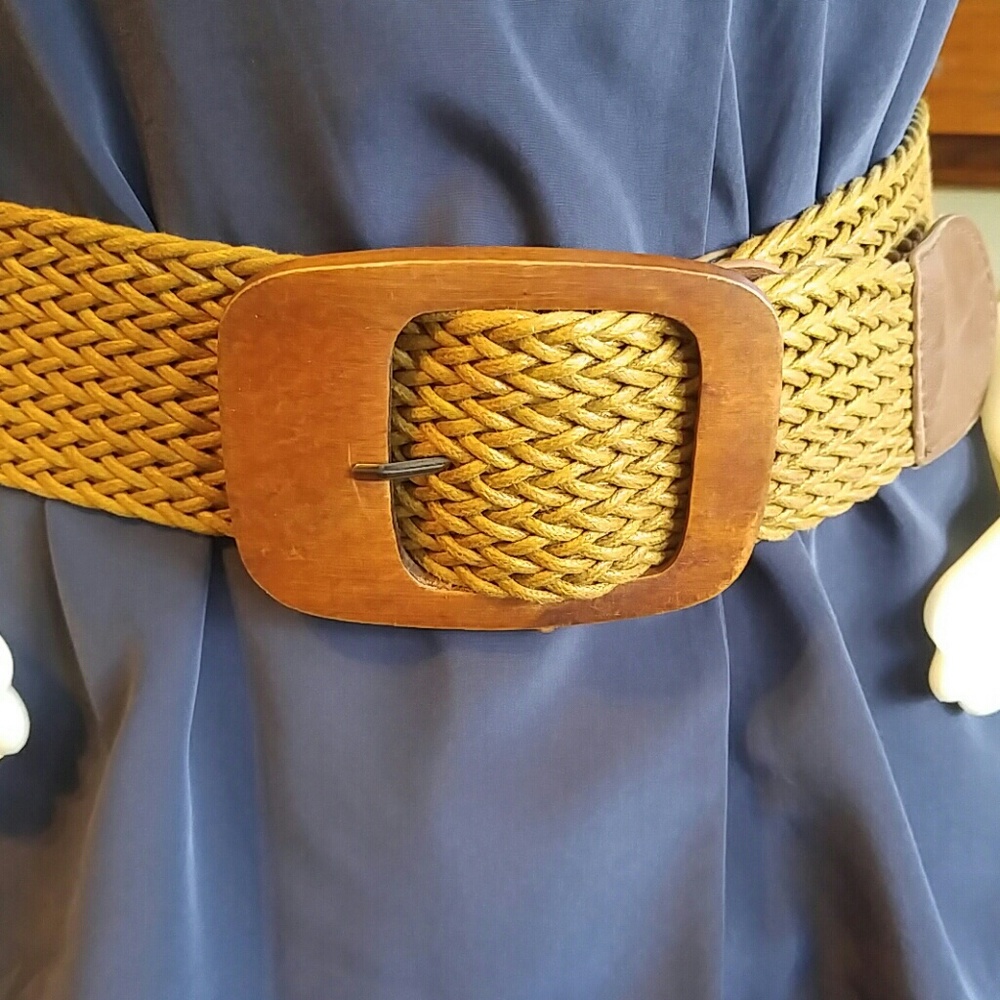Belt - Picture 2 of 8