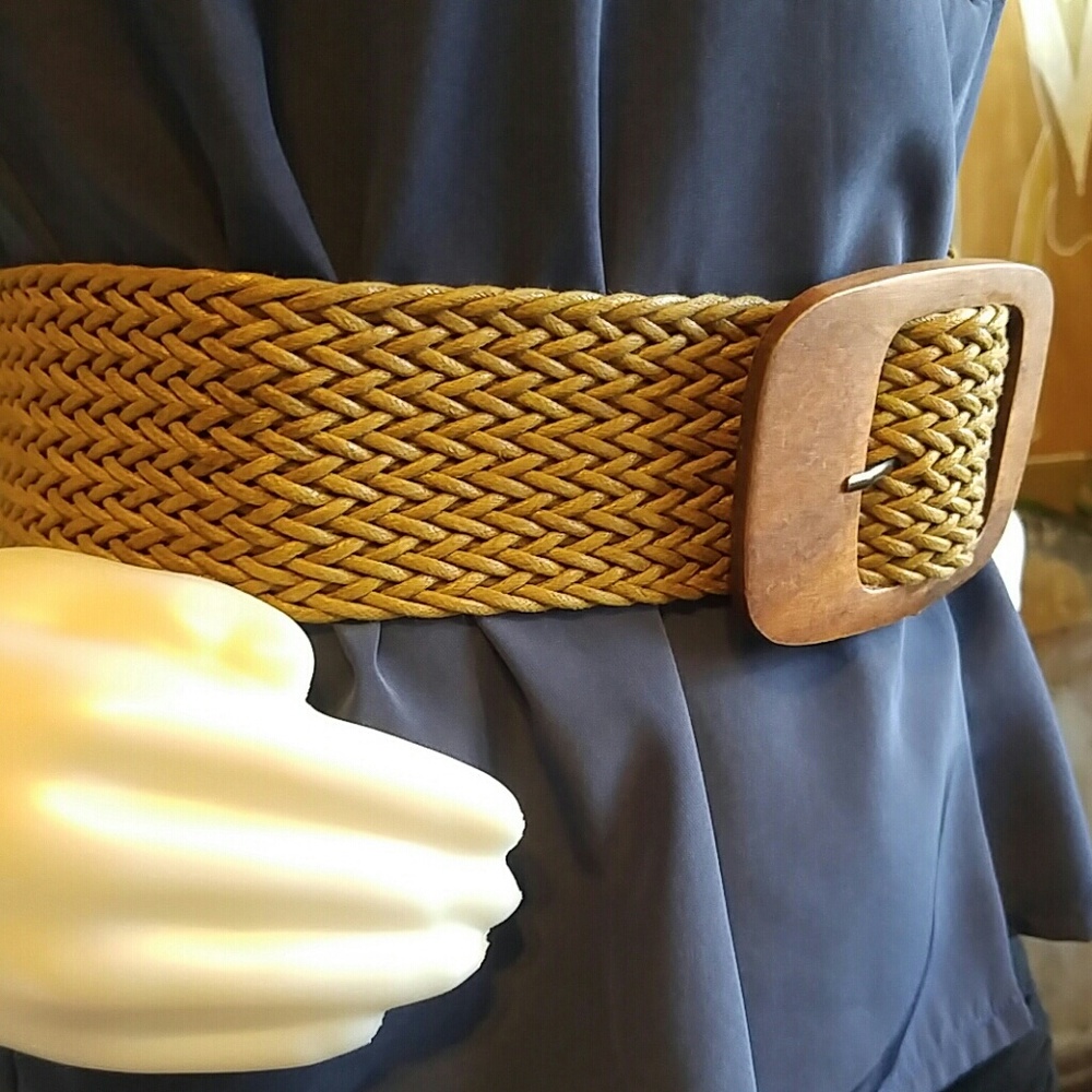 Belt - Picture 3 of 8