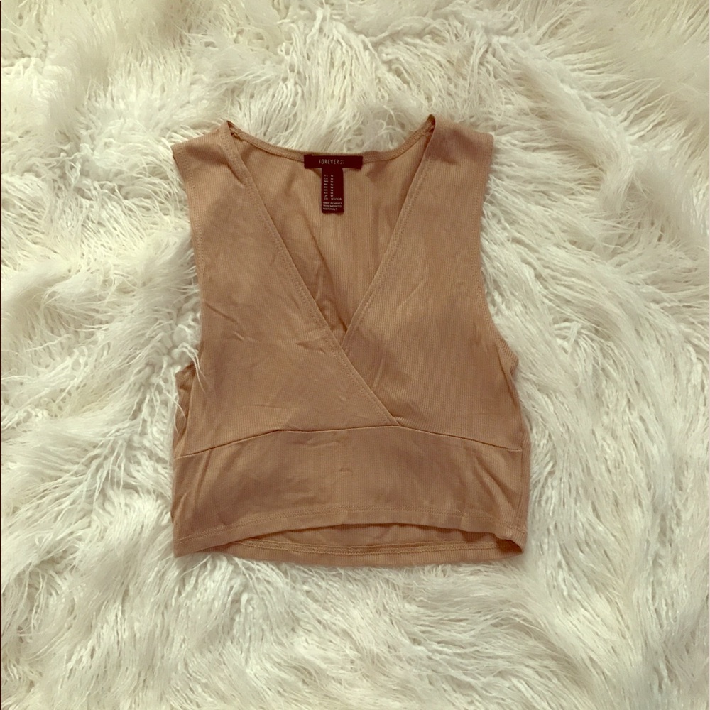 Crop tank top size medium