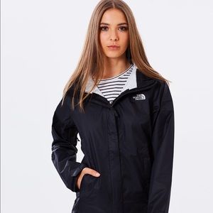 Black north face windbreaker