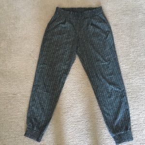 Athleta jogging/around town pants
