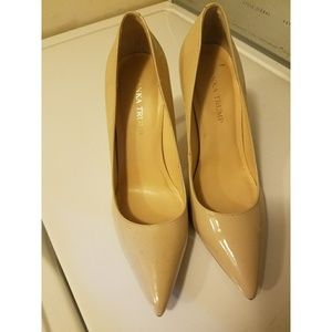 Nude Ivanka Trump Pointed Toe Pumps (Size 7 1/2)
