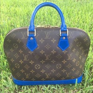Authentic Louis Vuitton Alma- BLUE 💙💙