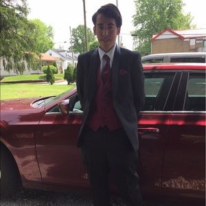 Meet your Posher, Justin