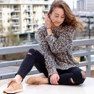 Meet your Posher, Hannah