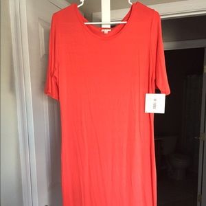 Lularoe Julia NWT ✨