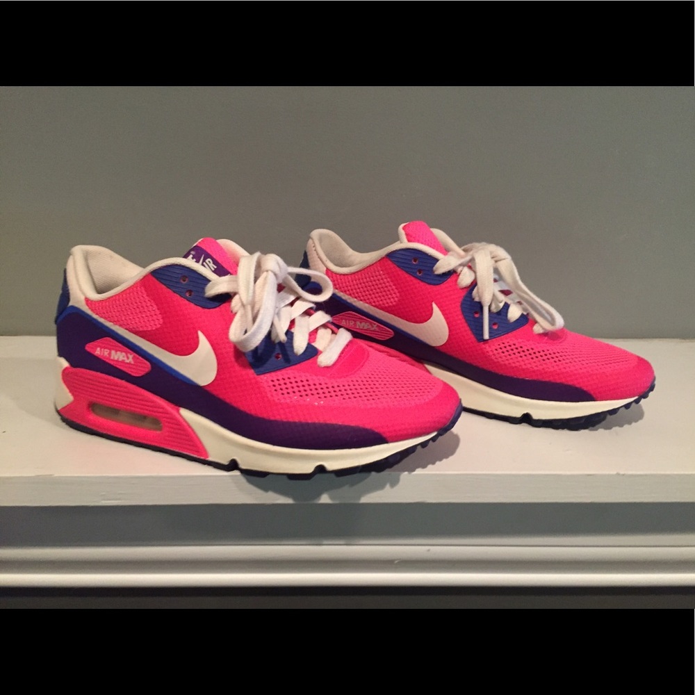 Pink Nike AirMax Shoes