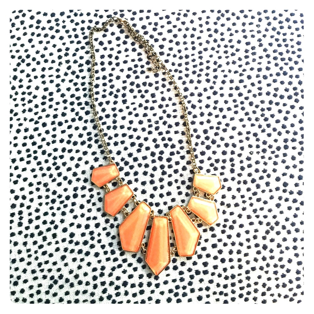 Statement necklace