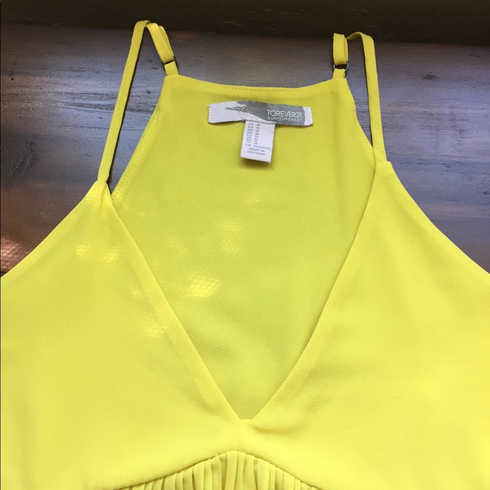 Forever 21 Razor back Top - Picture 3 of 5