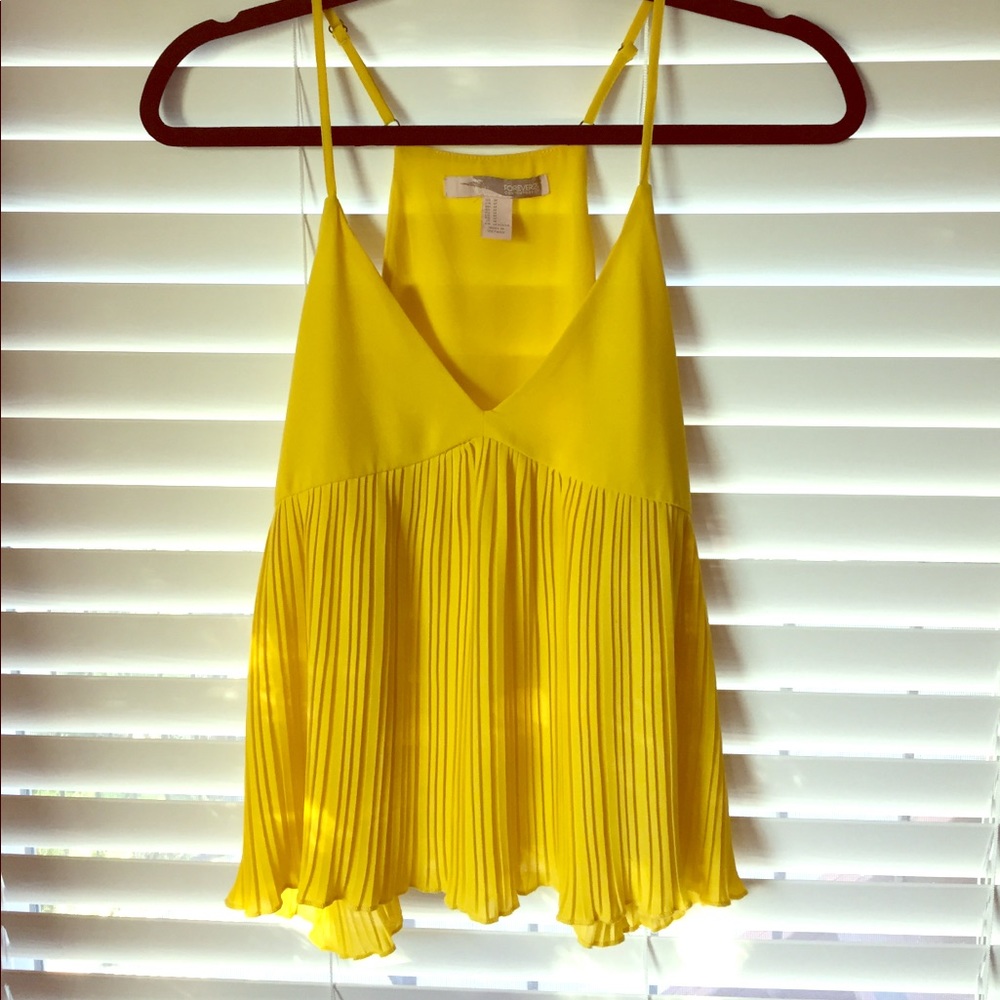 Forever 21 Razor back Top - Picture 5 of 5