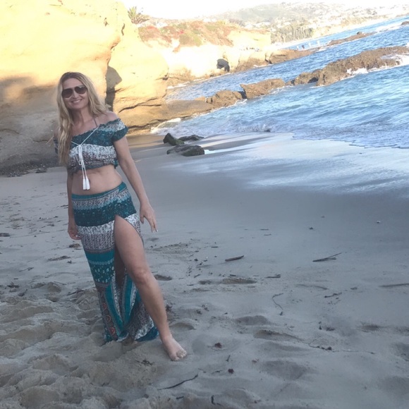 🌴Nora Teal Bohemian Off the Shoulder😎 Set 2 Left - Picture 4 of 8