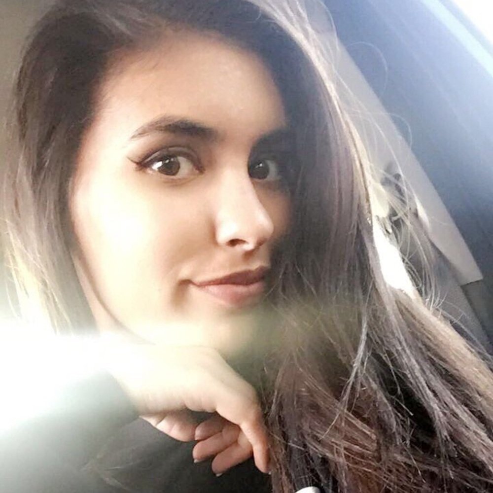 Meet your Posher, Brianna