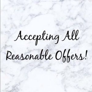 ACCEPTING OFFERS TONIGHT! 💖💖