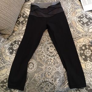 EUC Lululemon leggings.