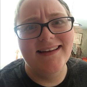 Meet your Posher, Hailey