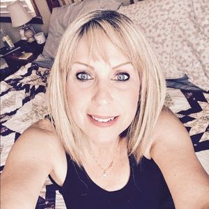 Meet your Posher, Desiree