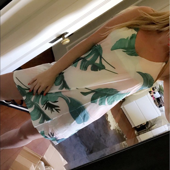 Sale! π΄ Palms dress - Picture 2 of 3